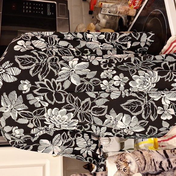 e Womens Alfred Dunner Stretch Button 3/4 Sleeve Plus Size Top 2x - Picture 2 of 3